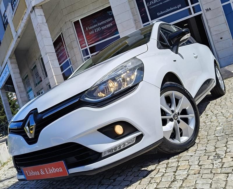 Branco Usado 2018 Renault Clio IV LIMITED Carrinha | € 11.500 (Preço justo) - Imagem 1/4