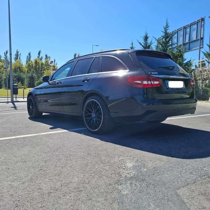 Preto Usado 2018 Mercedes C300 Carrinha | € 22.000 (Super Preço) - Imagem 1/4