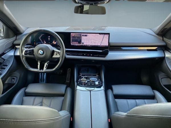 Usado BMW 520 197 HP (144 kW) 2024 Cinza Sedan