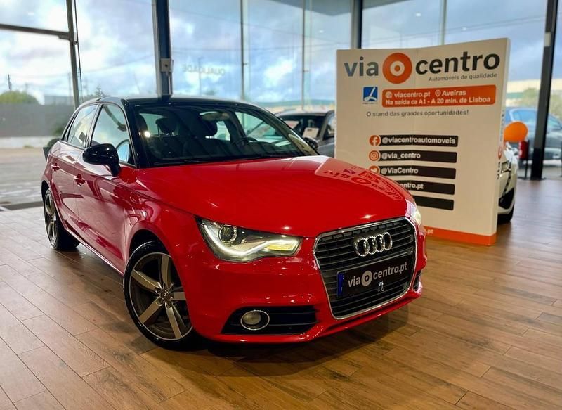 Usado Audi A1 Sportback Sport 90 HP (66 kW) 2012 Vermelho Citadino