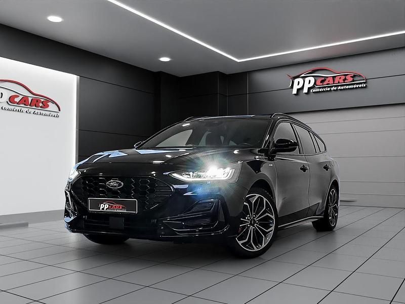 Usado Ford Focus 125 HP (91 kW) 2022 Preto Carrinha