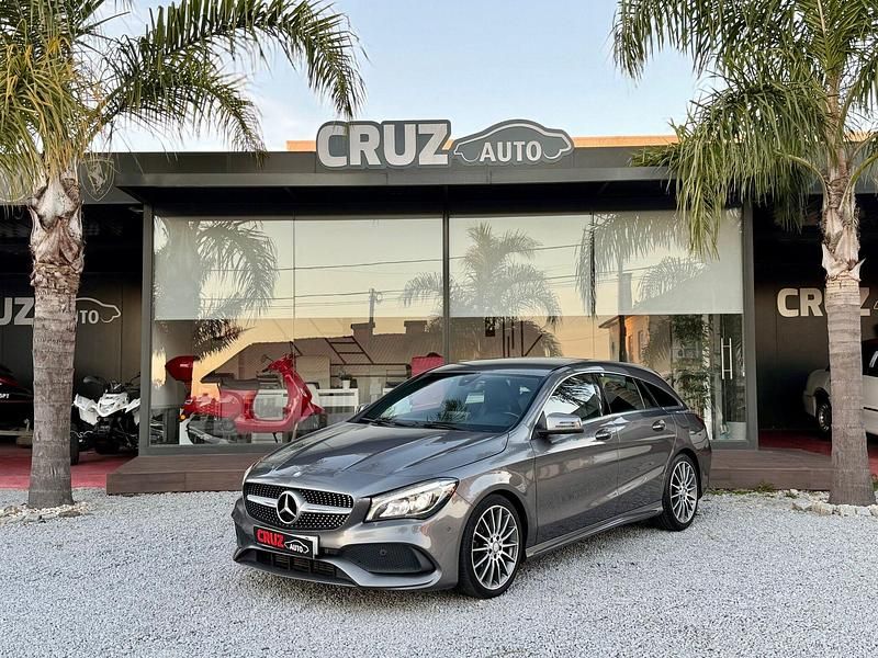 Usado Mercedes CLA180 Shooting Brake AMG line 109 HP (80 kW) 2017 Cinza Carrinha