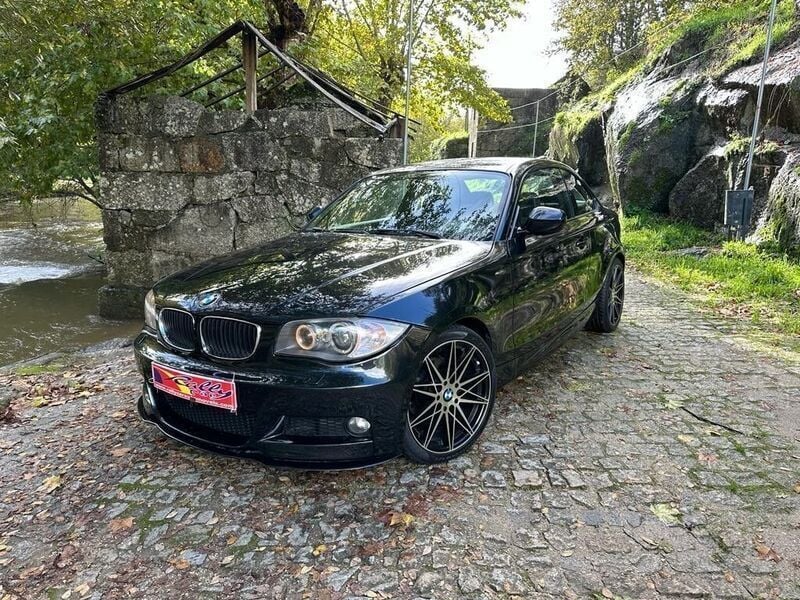 Preto Usado 2011 BMW 118 Coupé Coupé | € 15.999 (Preço elevado) - Imagem 1/4