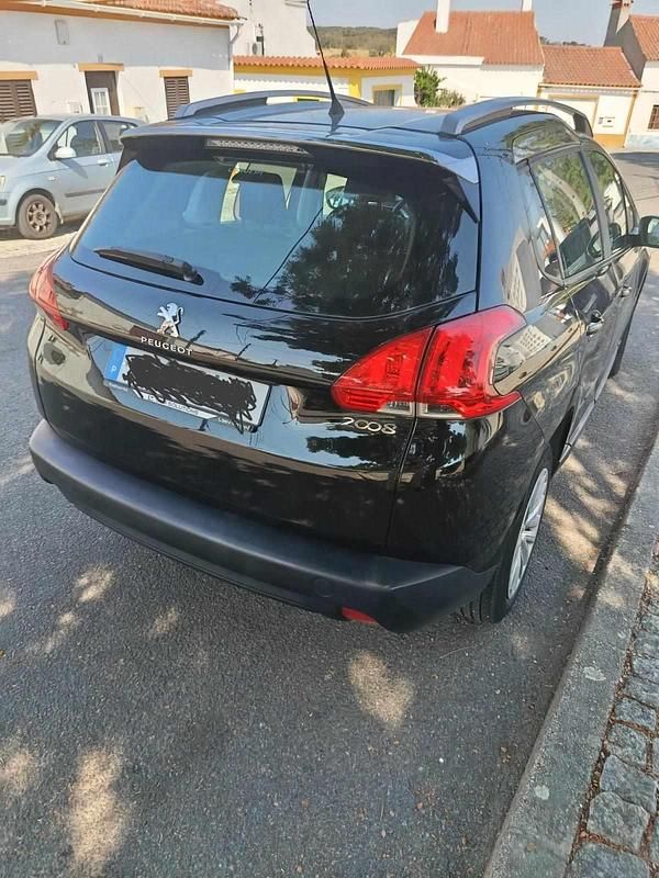 Preto Usado 2014 Peugeot 2008 SUV | € 8.500 (Preço justo) - Imagem 1/4