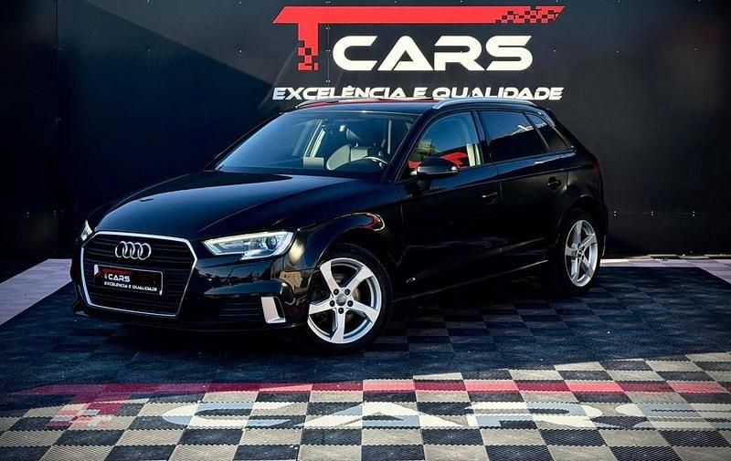 Preto Usado 2019 Audi A3 Sport Sedan | € 20.900 (Preço justo) - Imagem 1/4
