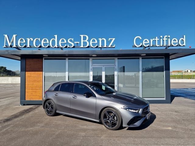 Cinza mountain Usado 2023 Mercedes A200 AMG line | € 35.900 (Caro) - Imagem 1/4