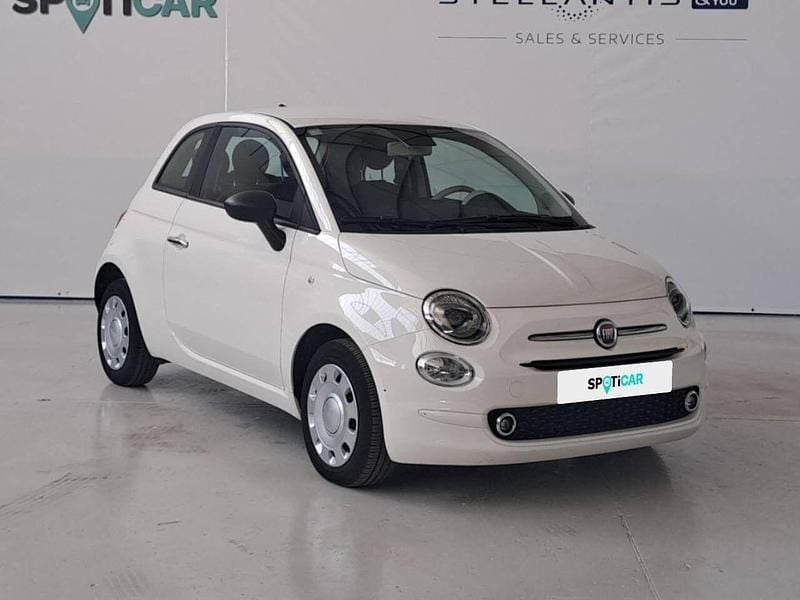 Usado Fiat 500 Club 70 HP (51 kW) 2023 Branco Citadino