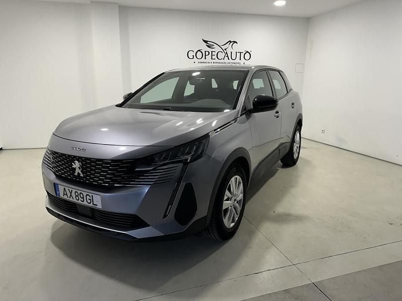 Cinza Usado 2023 Peugeot 3008 Active Monovolume | € 22.490 (Preço elevado) - Imagem 1/4