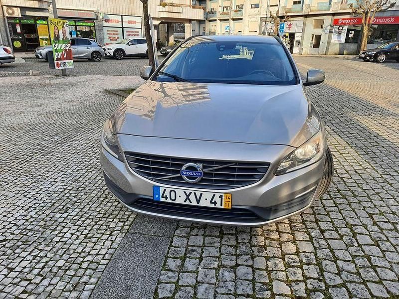 Usado 2014 Volvo V60 Carrinha | € 6.500 (Super Preço) - Imagem 1/4