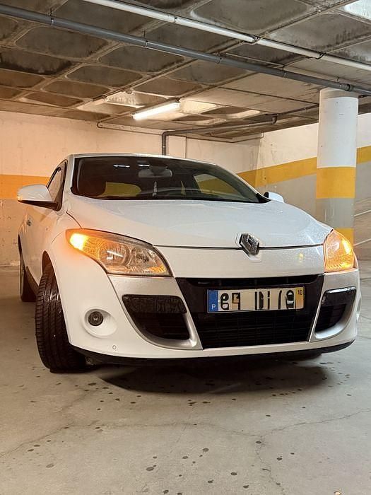 Usado 2010 Renault Mégane III Coupé | € 6.950 (Preço justo) - Imagem 1/4