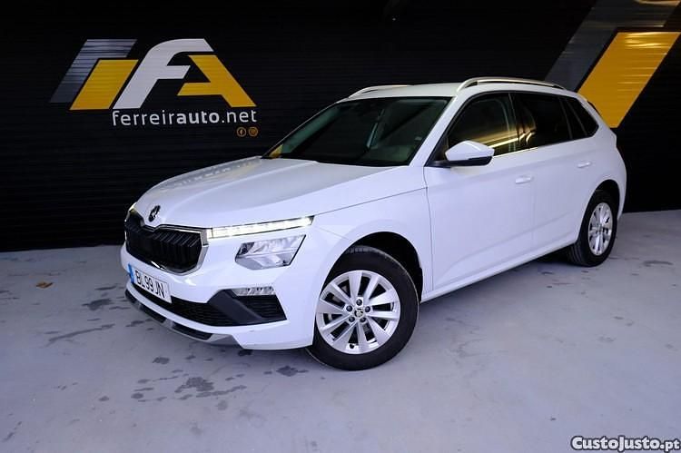 Usado Skoda Kamiq 116 HP (85 kW) 2024 Branco SUV