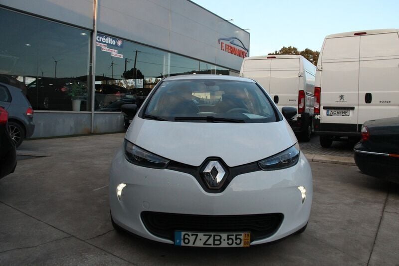 Branco Usado 2019 Renault Zoe Intens Citadino | € 12.500 (Preço justo) - Imagem 1/4