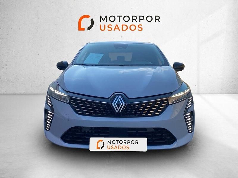 Cinza Usado 2024 Renault Clio V Evolution Sedan | € 17.750 (Preço justo) - Imagem 1/4