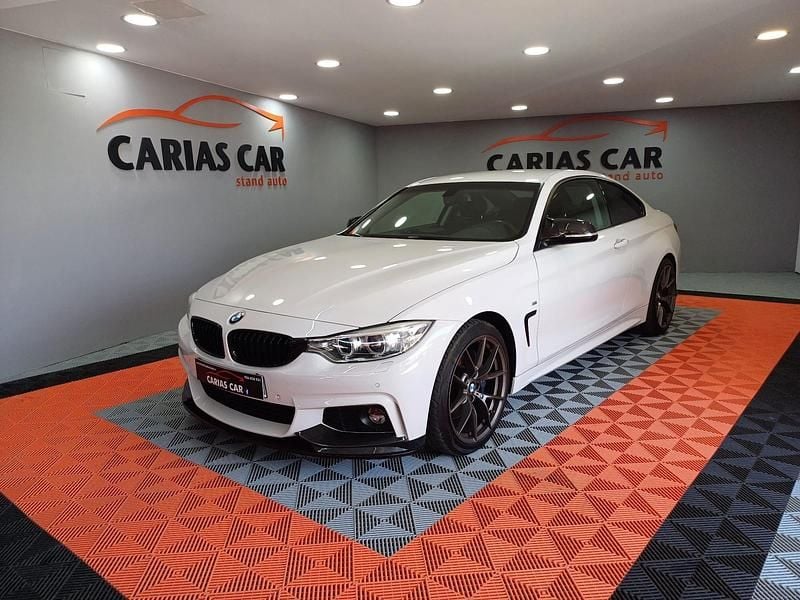 Branco Usado 2015 BMW 420 Sport Line Coupé | € 27.900 (Caro) - Imagem 1/4