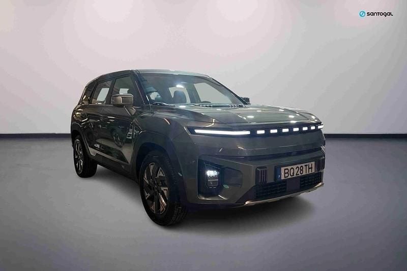 Verde Usado 2025 Ssangyong (KGM) Torres EVX SUV | € 37.490 - Imagem 1/4