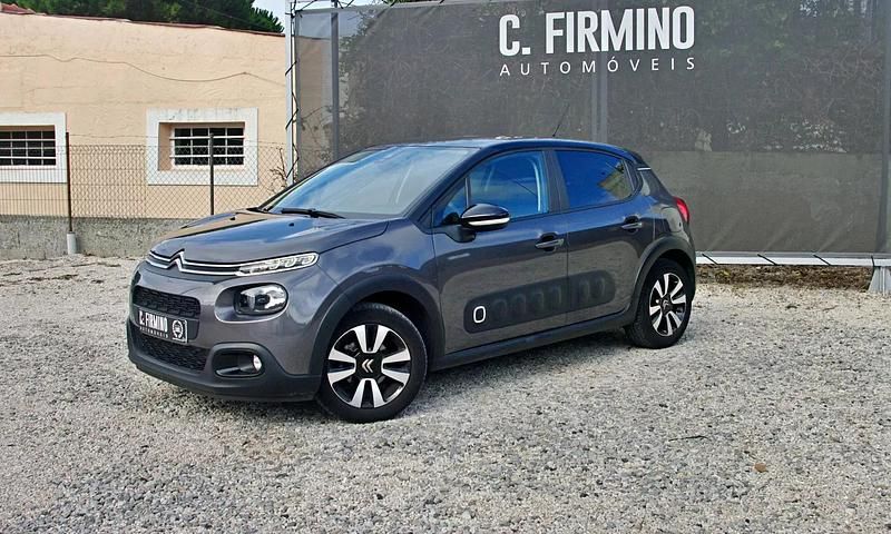Usado Citroën C3 Feel 82 HP (60 kW) 2019 Cinza escuro Citadino