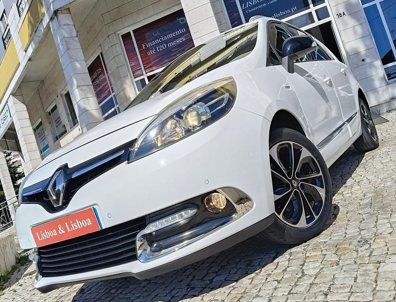 Branco Usado 2016 Renault Grand Scénic IV Bose Edition Monovolume | € 12.980 (Bom preço) - Imagem 1/4