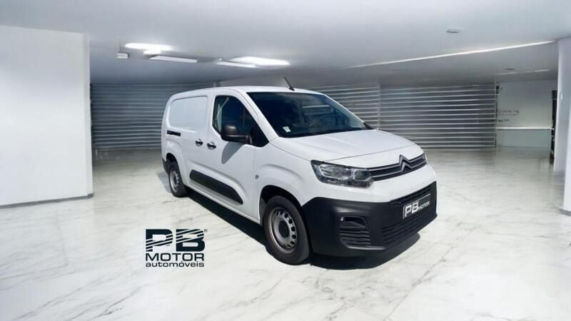 Branco Usado 2021 Citroën Berlingo Monovolume | € 15.500 (Preço elevado) - Imagem 1/1