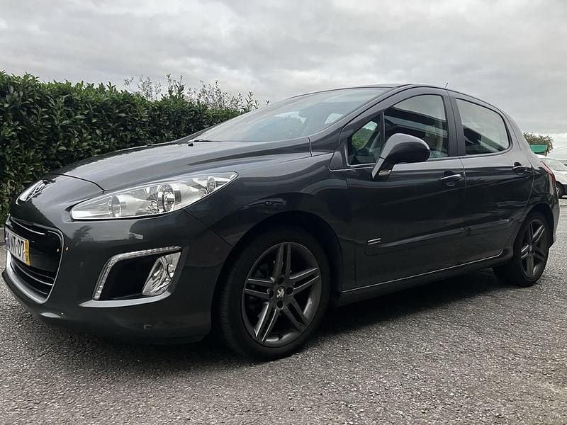 Usado 2013 Peugeot 308 Sportium Sedan | € 6.200 (Super Preço) - Imagem 1/4