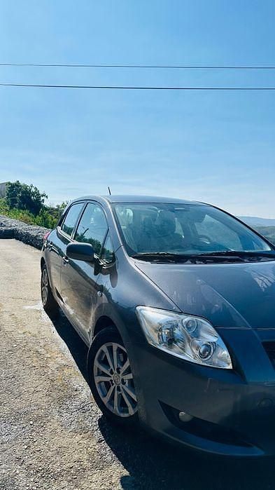 Usado 2007 Toyota Auris Sedan | € 6.990 (Preço justo) - Imagem 1/4