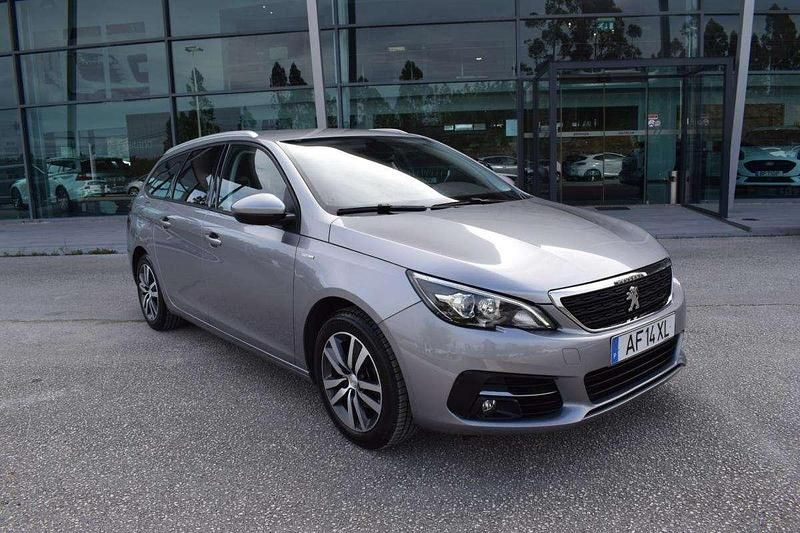 Cinzento Usado 2021 Peugeot 308 Carrinha | € 18.900 (Preço elevado) - Imagem 1/4