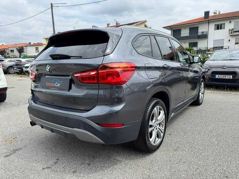 Usado BMW X1 Sport Line 116 HP (85 kW) 2016 Cinza SUV