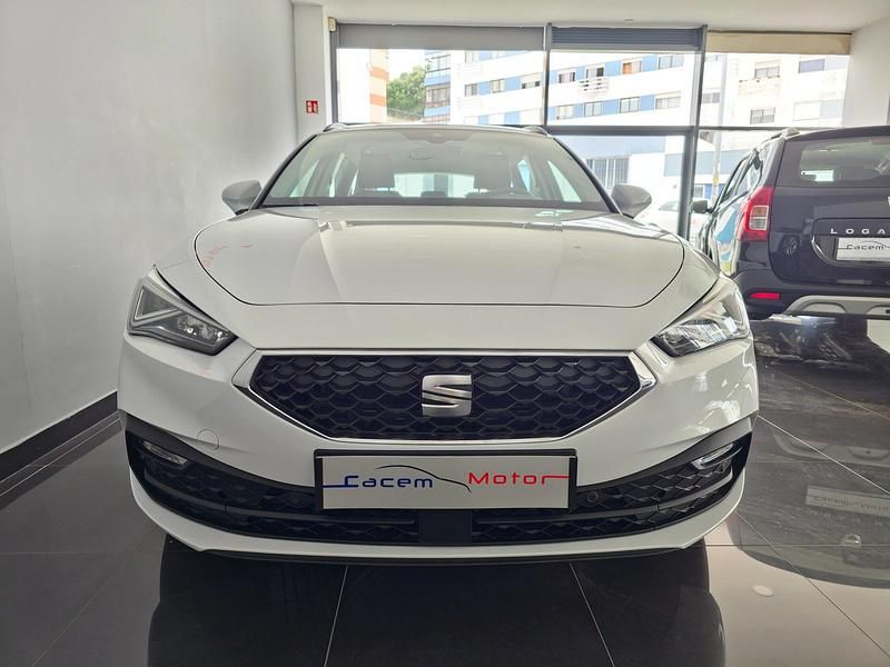Usado Seat Leon Style 110 HP (80 kW) 2022 Branco Carrinha