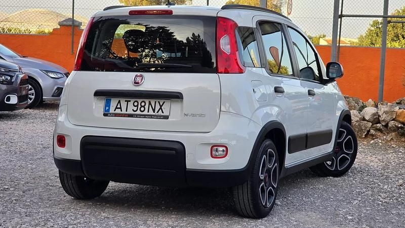 Usado Fiat Panda City Life 70 HP (51 kW) 2022 Branco Citadino