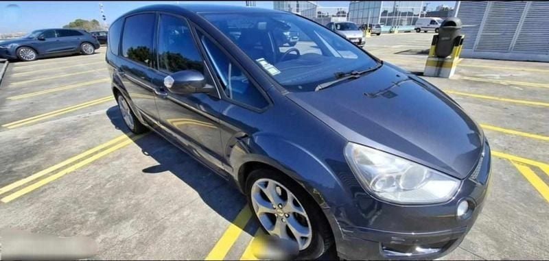 Cinzento Usado 2009 Ford S-MAX S Monovolume | € 5.000 (Super Preço) - Imagem 1/4