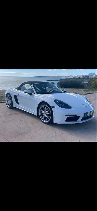 Usado Porsche 718 Boxster 300 HP (220 kW) 2018 Cabrios