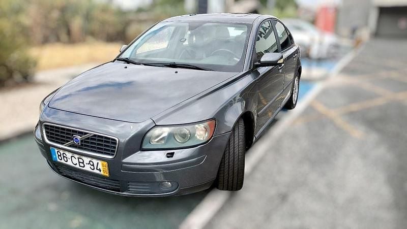 Usado 2004 Volvo S40 Sedan | € 2.950 (Super Preço) - Imagem 1/4