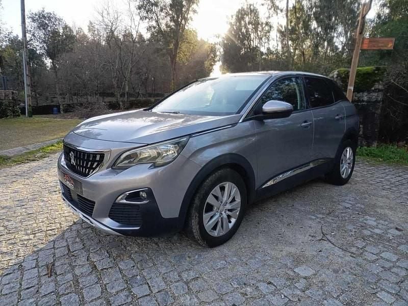 Usado Peugeot 3008 120 HP (88 kW) 2017 Cinzento SUV
