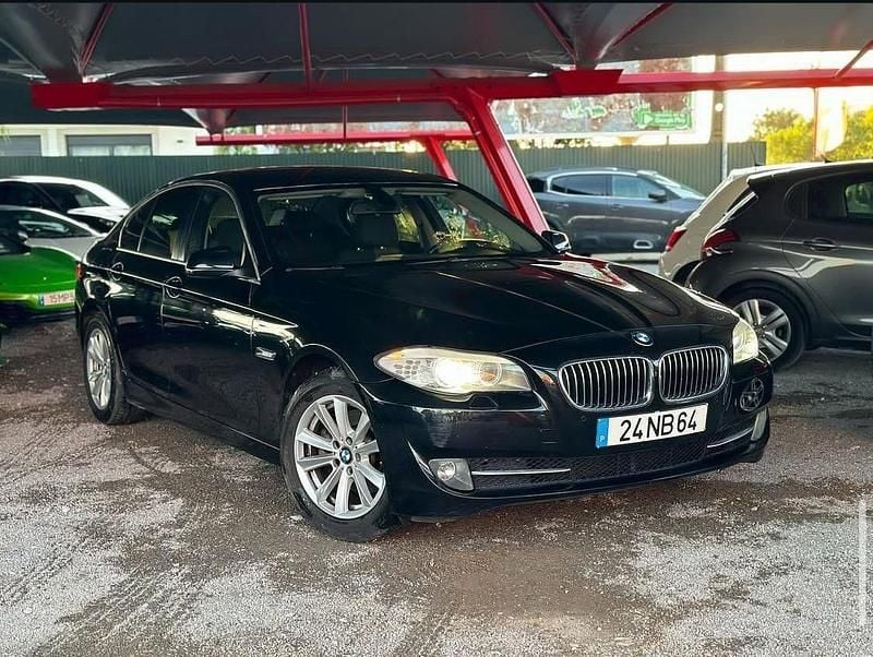 Preto Usado 2012 BMW 520 Sedan | € 16.950 (Preço justo) - Imagem 1/4