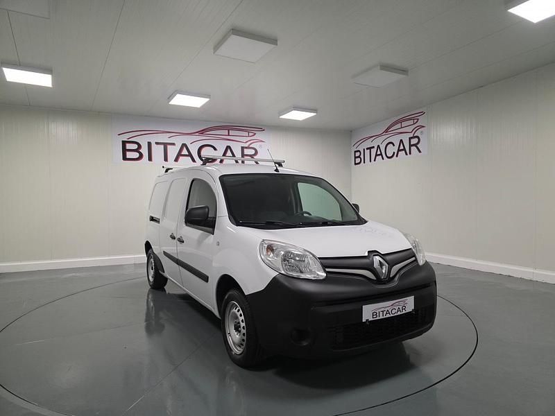 Branco Usado 2021 Renault Kangoo | € 17.500 (Caro) - Imagem 1/4