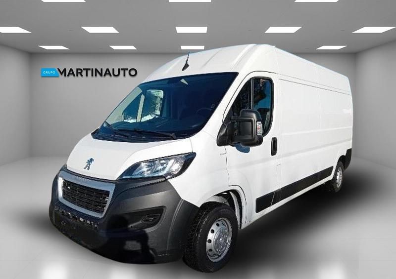 Branco Usado 2022 Peugeot Boxer Van | € 22.950 (Caro) - Imagem 1/4