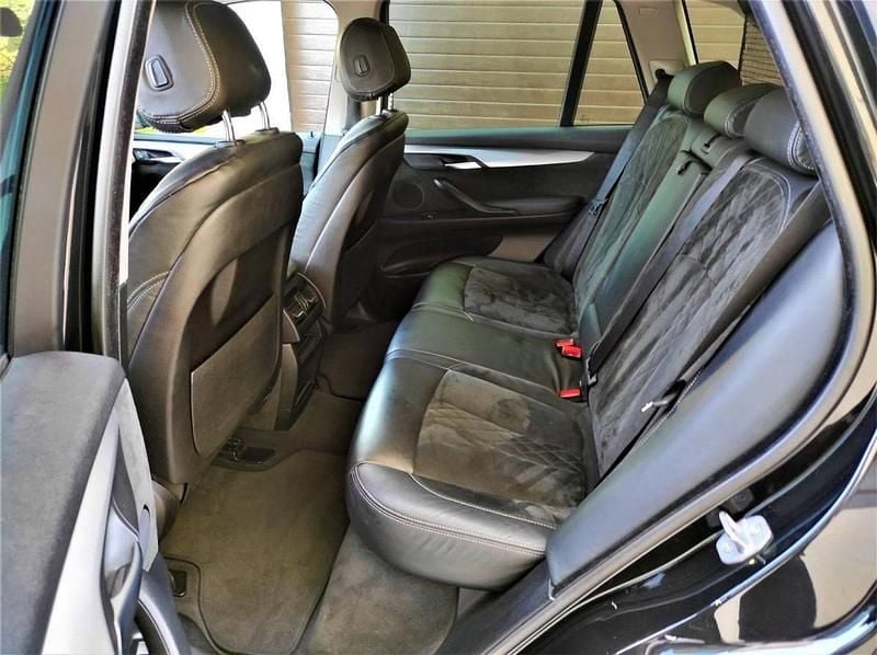 Usado BMW X5 214 HP (157 kW) 2015 Preto SUV