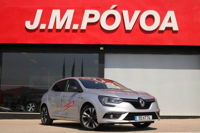 Cinzento Usado 2019 Renault Mégane IV | € 15.450 (Preço justo) - Imagem 1/4