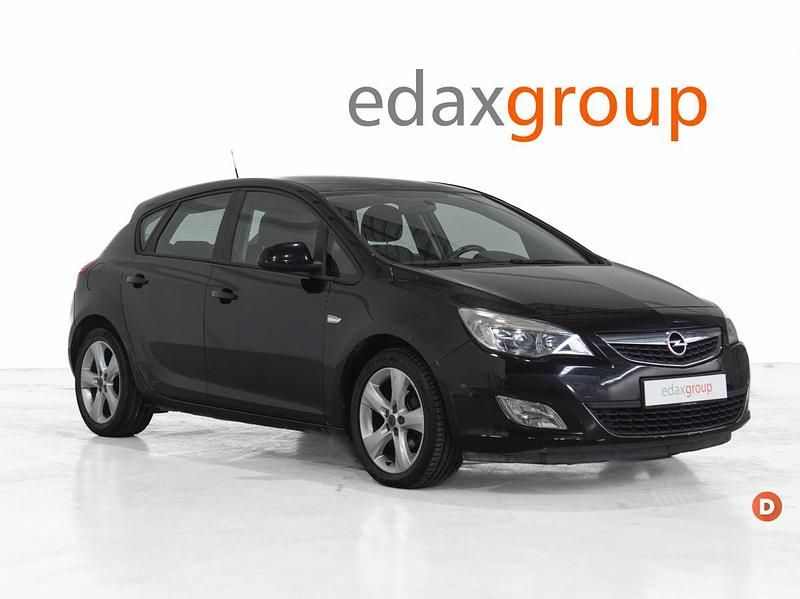 Preto Usado 2011 Opel Astra | € 4.490 (Preço justo) - Imagem 1/4