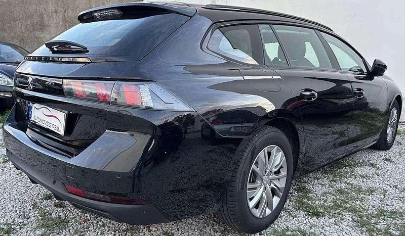 Usado Peugeot 508 SW Active 131 HP (96 kW) 2022 Preto Carrinha