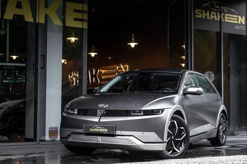 Cinza antracite Usado 2022 Hyundai Ioniq 5 Dynamiq SUV | € 29.990 - Imagem 1/4