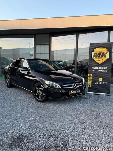 Preto Usado 2019 Mercedes C180 Avantgarde Sedan | € 20.500 (Bom preço) - Imagem 1/1
