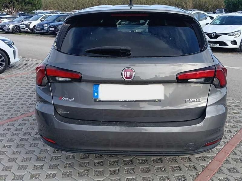 Usado Fiat Tipo Wagon 95 HP (69 kW) 2019 Cinza Carrinha