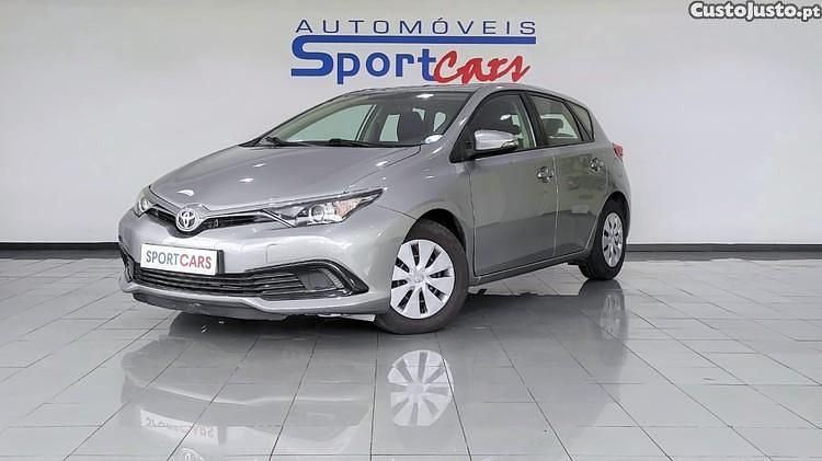 Cinza Usado 2016 Toyota Auris Active | € 14.450 (Preço justo) - Imagem 1/1