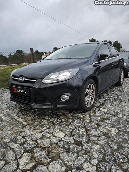 Usado Ford Focus Titanium 125 HP (91 kW) 2013 Preto Citadino