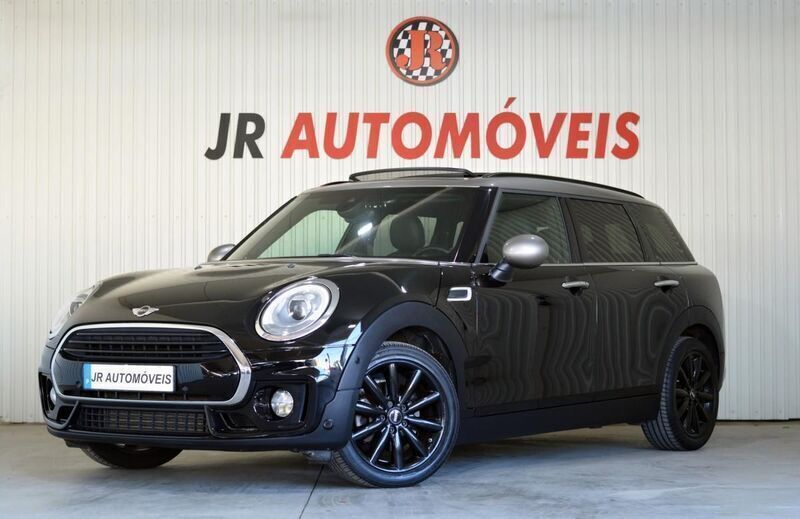 Preto Usado 2018 Mini Clubman Carrinha | € 21.950 (Preço justo) - Imagem 1/4