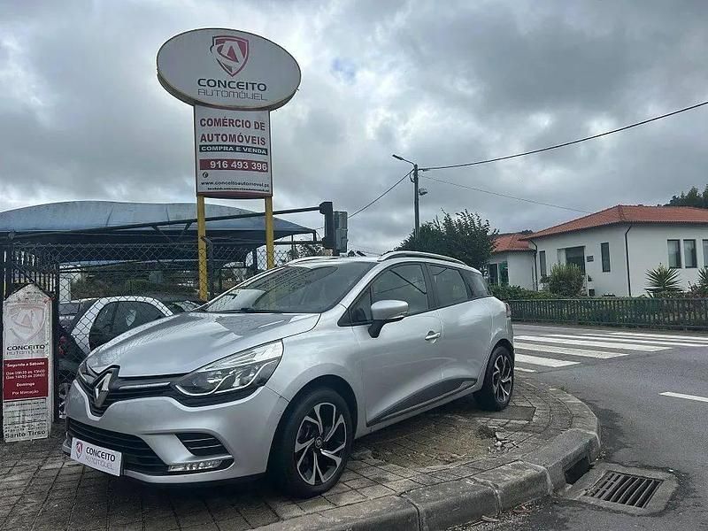 Cinzento Usado 2018 Renault Clio IV Carrinha | € 9.990 (Super Preço) - Imagem 1/4