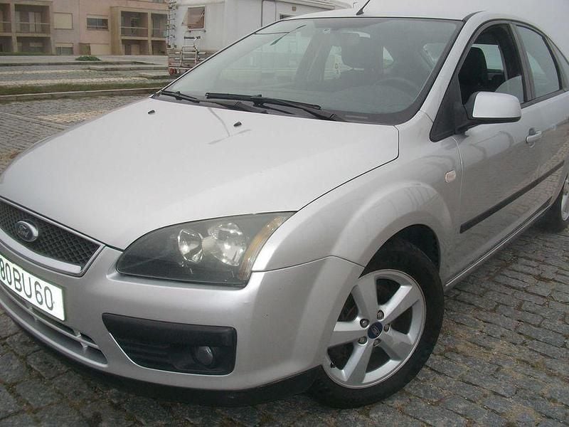 Usado 2006 Ford Focus Sedan | € 3.650 (Preço justo) - Imagem 1/4