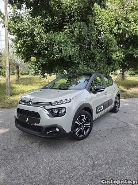 Cinza Usado 2022 Citroën C3 PureTech Citadino | € 13.500 (Bom preço) - Imagem 1/1