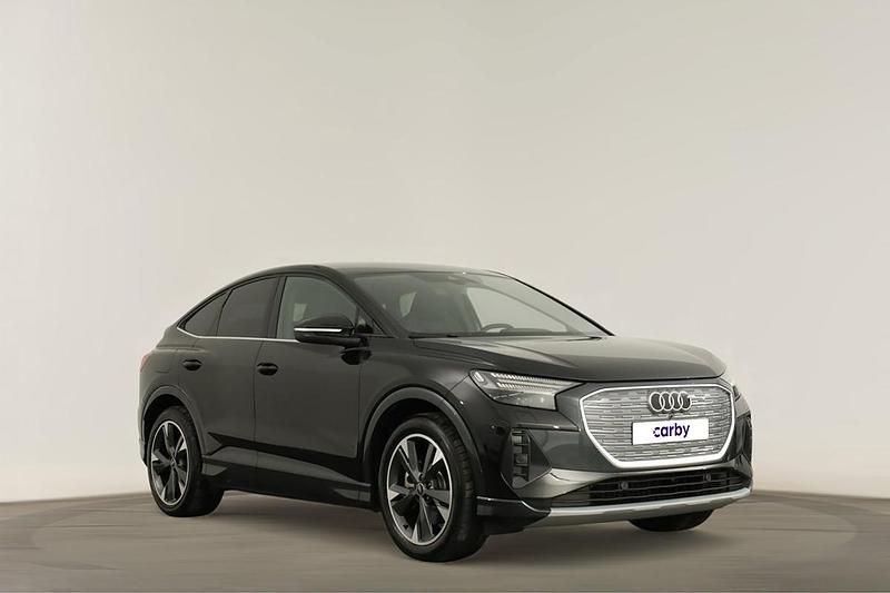 Preto Novo 2025 Audi Q4 Sportback e-tron SUV | € 48.990 (Preço justo) - Imagem 1/4