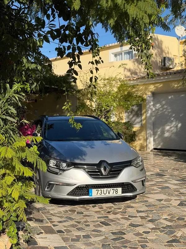 Cinza Usado 2018 Renault Mégane GT Line GT-Line Carrinha | € 16.900 (Preço elevado) - Imagem 1/4